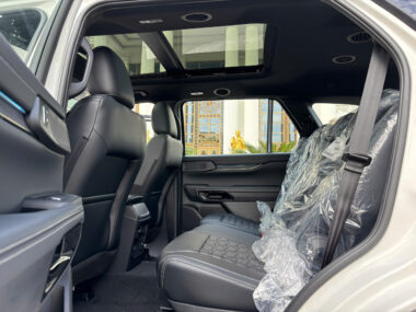 Ford Everest Titanium 2.0L AT 4×2