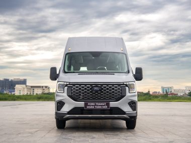 Ford Transit Premium + 18 chỗ